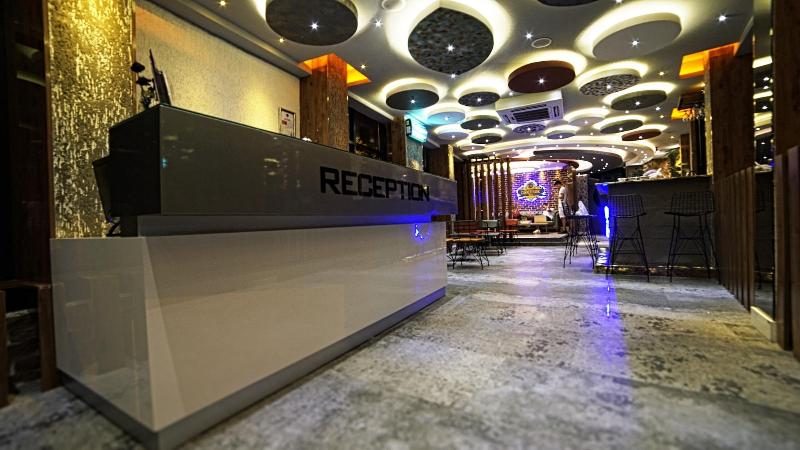 Corner Park Suites image