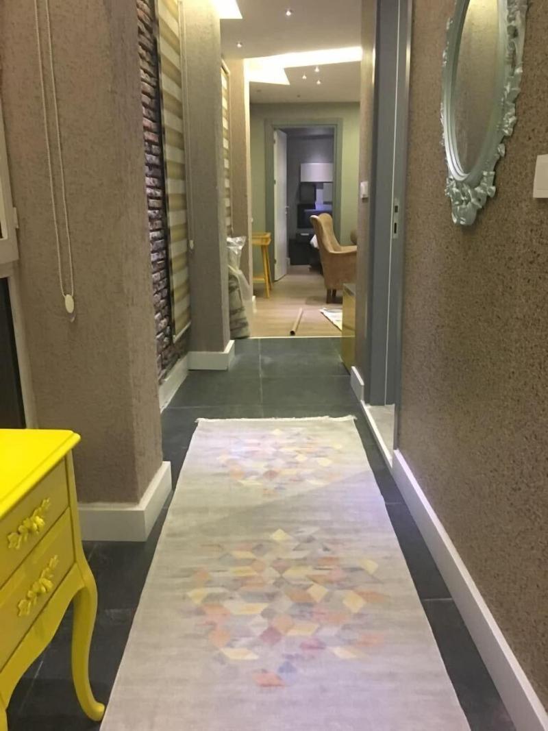 Corner Park Suites image
