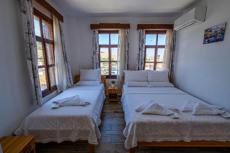 Bozcaada Lara Butik Hotel image