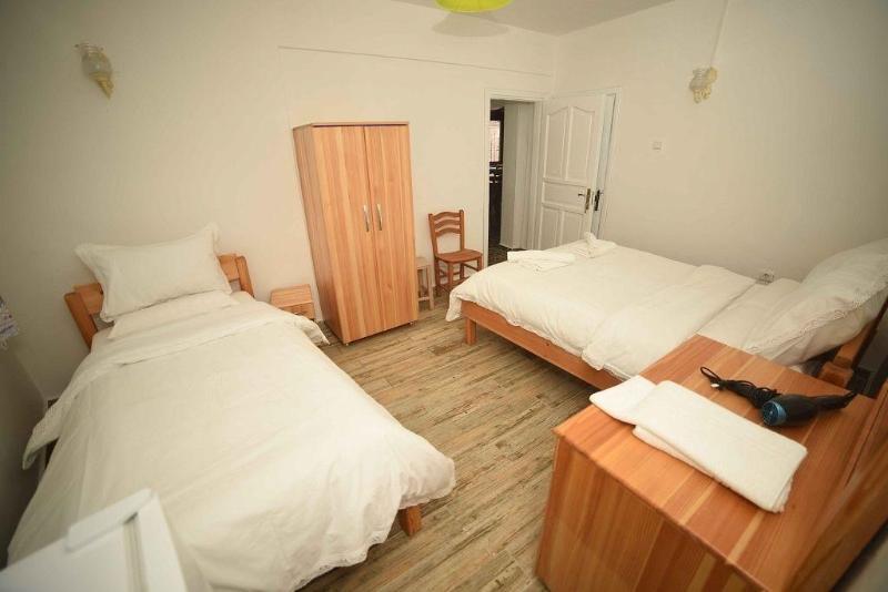 Bozcaada Lara Butik Hotel image
