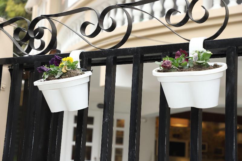 Hotel Mayvilas image
