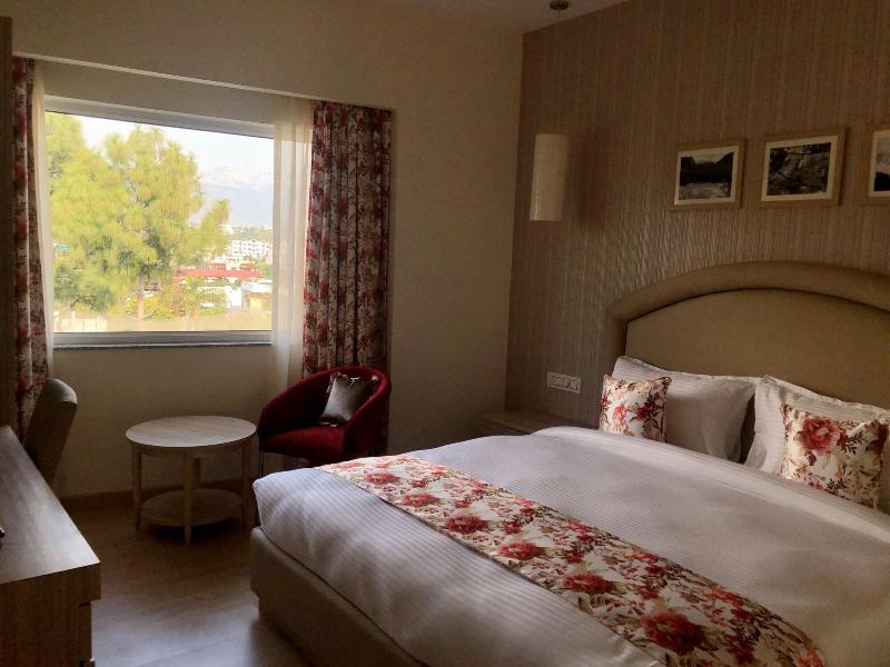 Hotel Mayvilas image