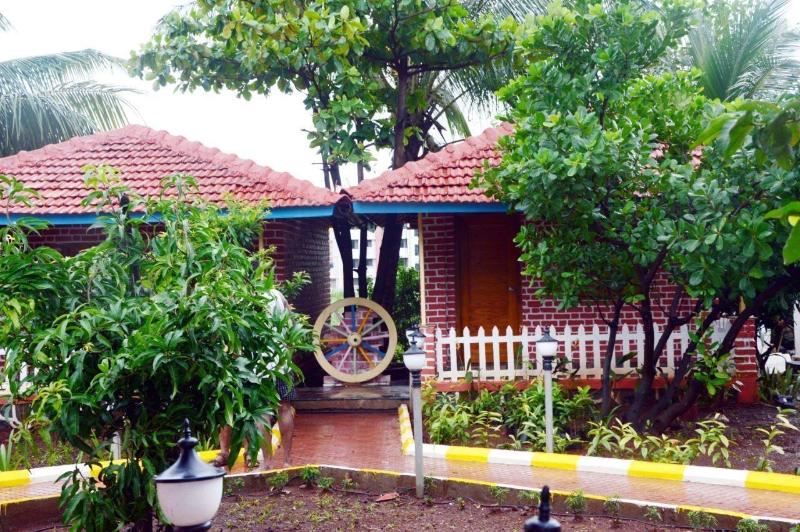 Aanandi Farm And Resort image