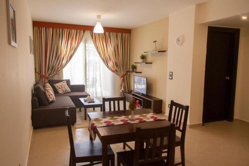 Elite Residence Tulip & Aqua Park image