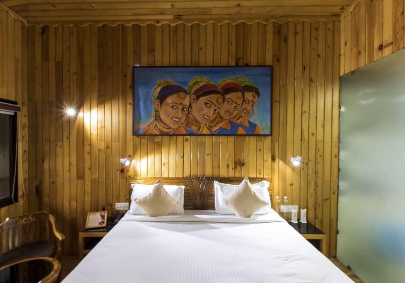 Crimson Park Residency-the Pahadi — photo 37