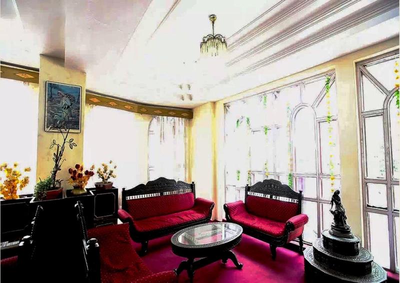 Tih The Grand Him Queen — photo 23