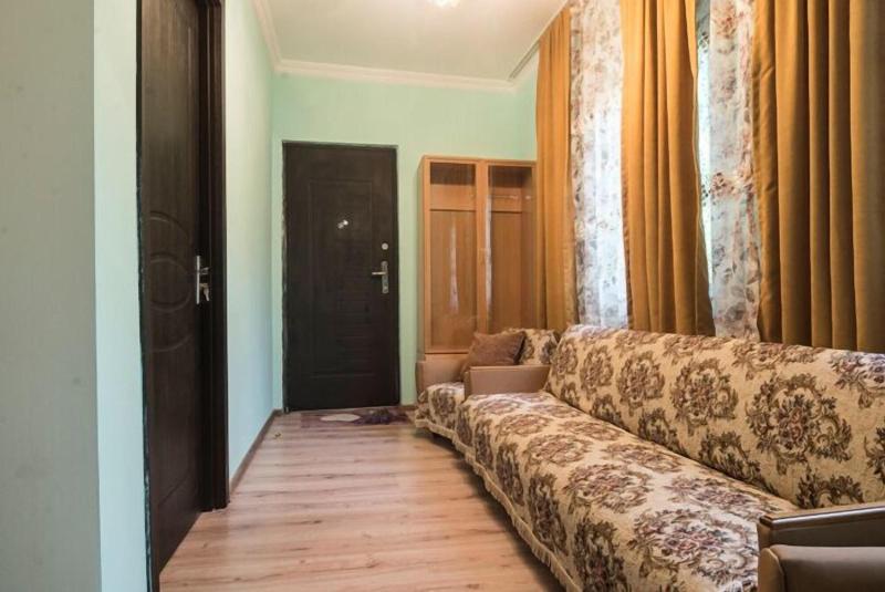 Lutrezi Guest House image