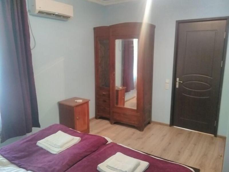 Lutrezi Guest House image