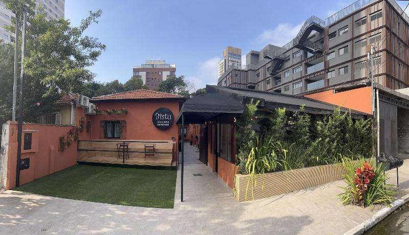 Bistu Hotel image