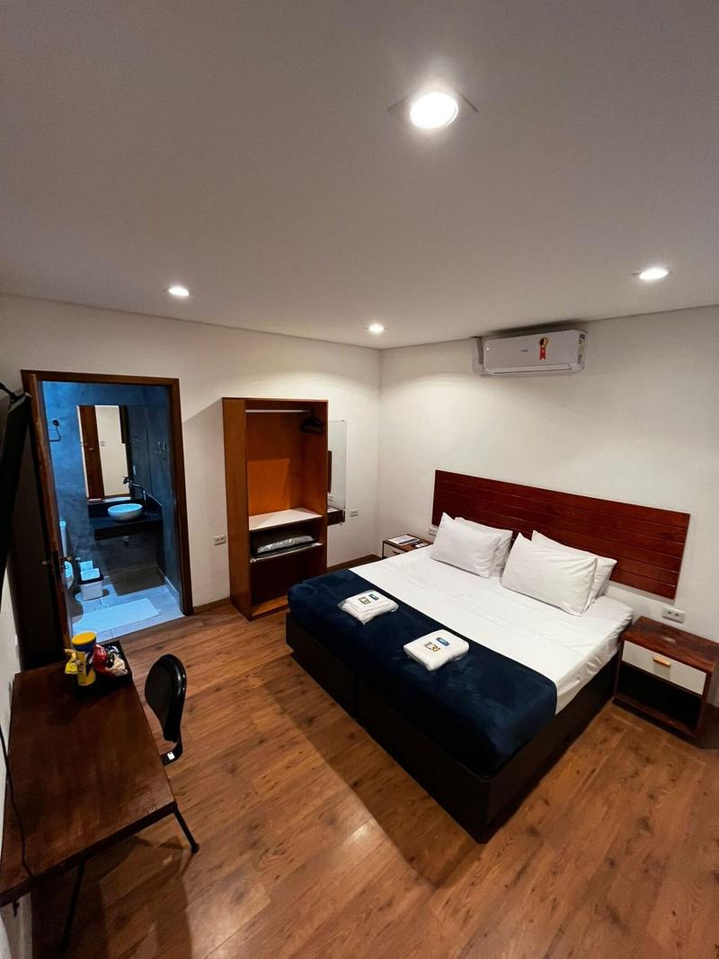 Bistu Hotel image