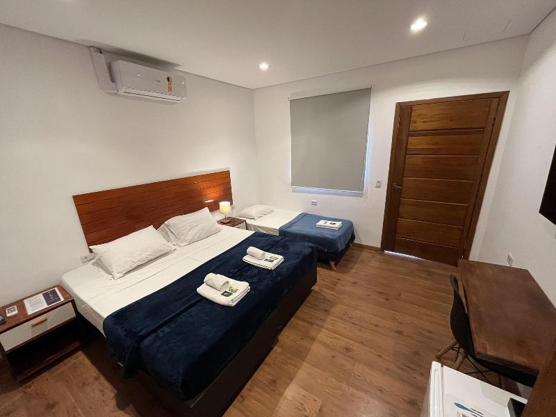 Bistu Hotel image