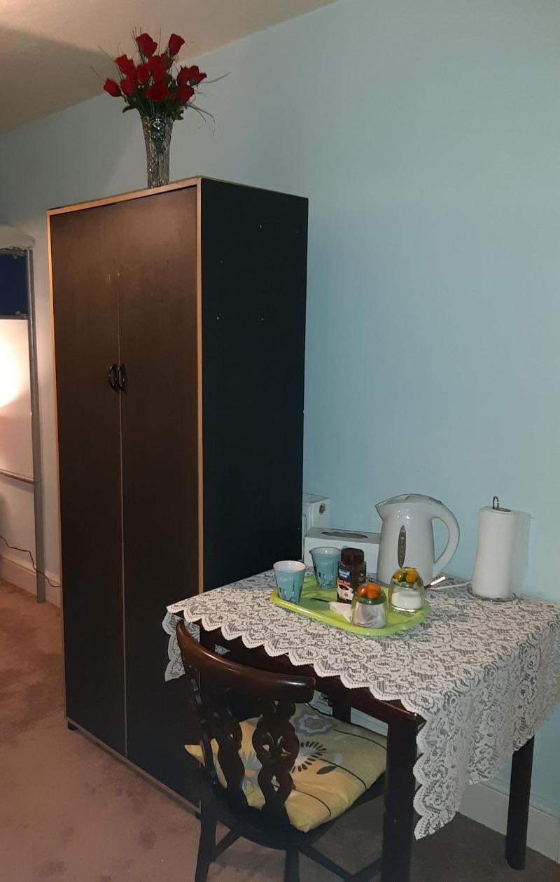 Phoenix Guest House image