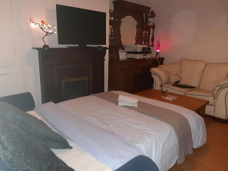 Phoenix Guest House image