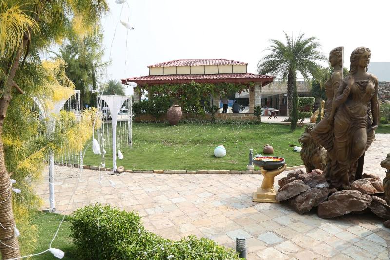 Royal County Resorts
