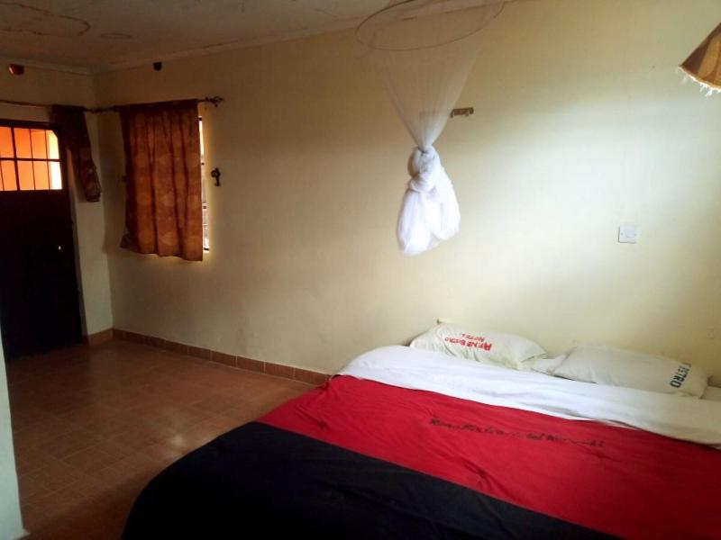 Rene Bistro Hotel image