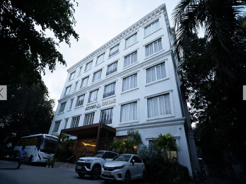 Accord Chrome Airport Hotel image