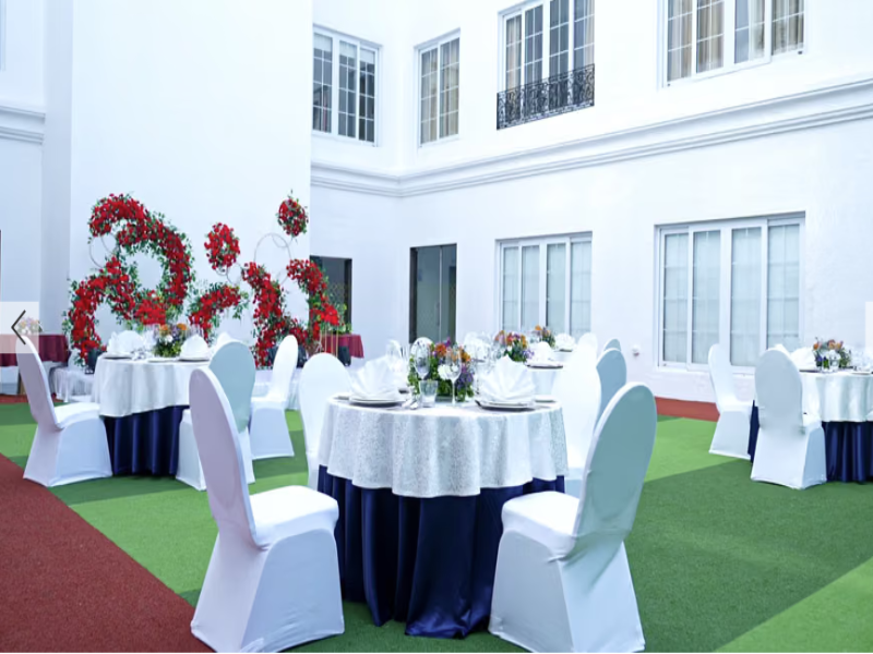 Accord Chrome Airport Hotel image