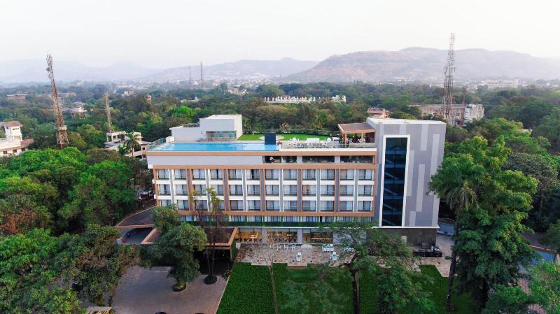 Regenta Sg's Greenotel image