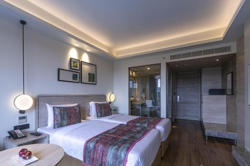 Regenta Sg's Greenotel image