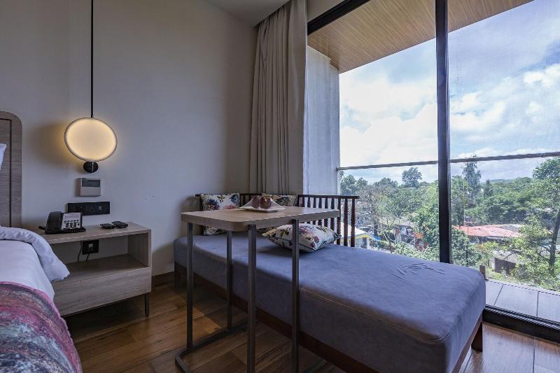 Regenta Sg's Greenotel image