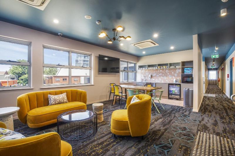 Royal Hotel By Nightcap Social image