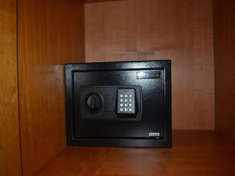 Noubou International Hotel image