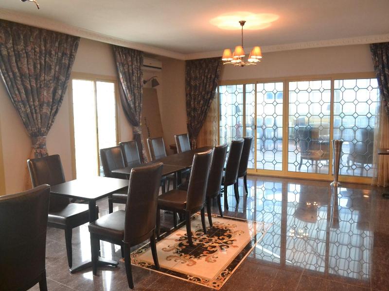 Noubou International Hotel image