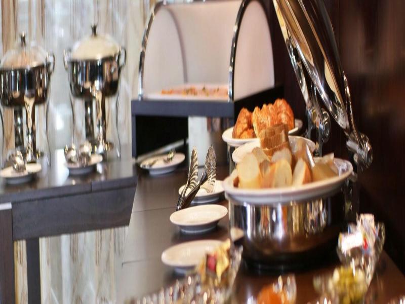 Noubou International Hotel image