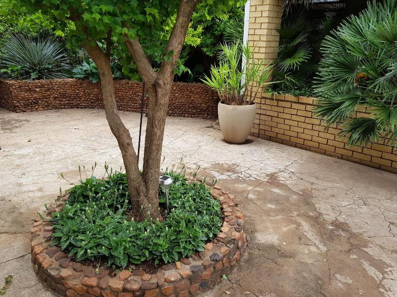 Mountain View Country Estate 5
