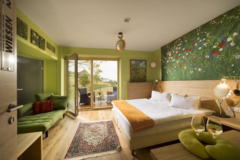 Malerwinkl - Kunsthotel image