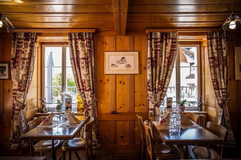 Auberge De L'ange image