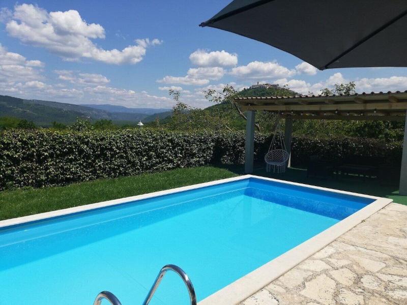 Guest House Valentino image