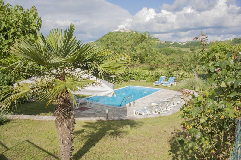 Guest House Valentino image
