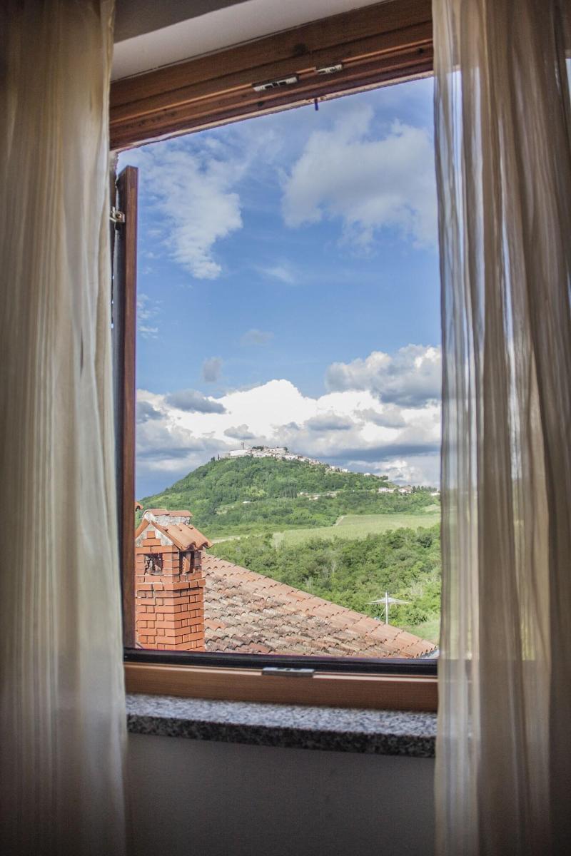 Guest House Valentino image