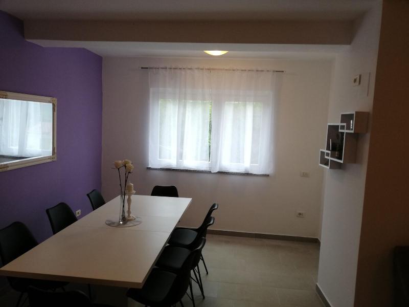 Guest House Valentino image