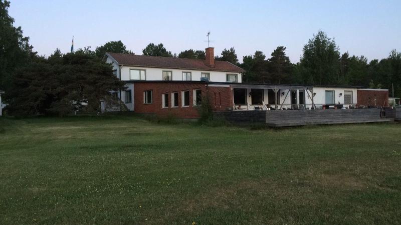 Pensionat Grankullavik image