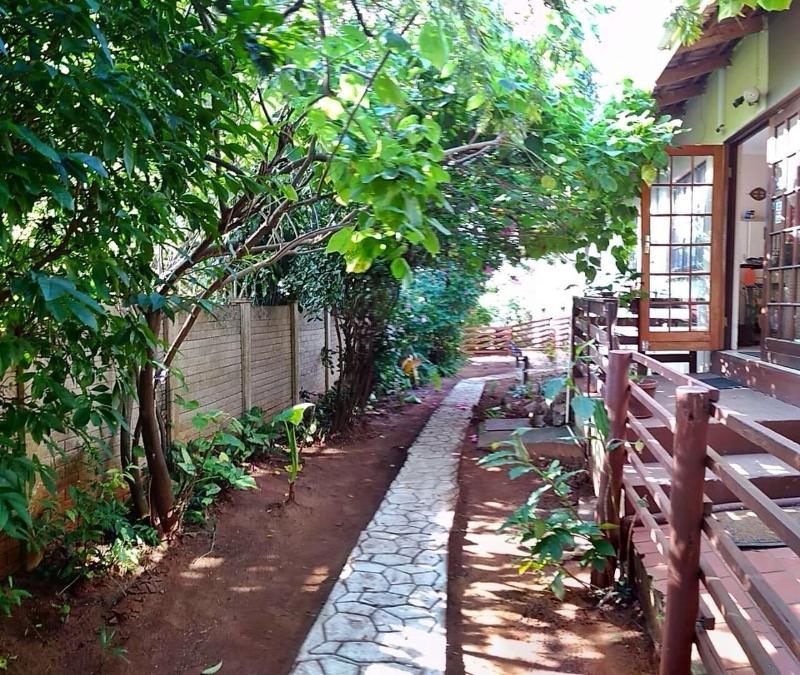 Asante Sana Guesthouse image