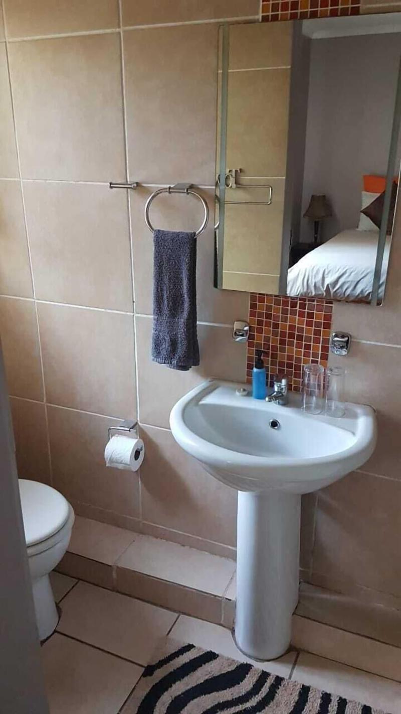 Asante Sana Guesthouse image