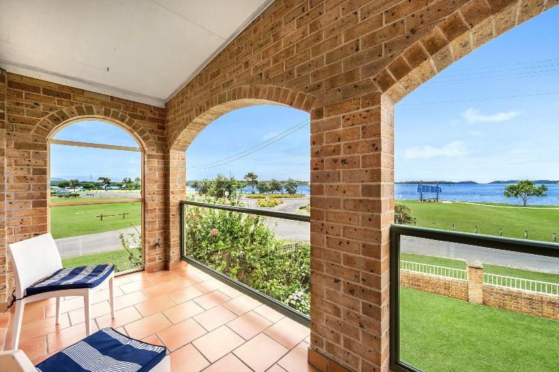 South Coast Retreat image