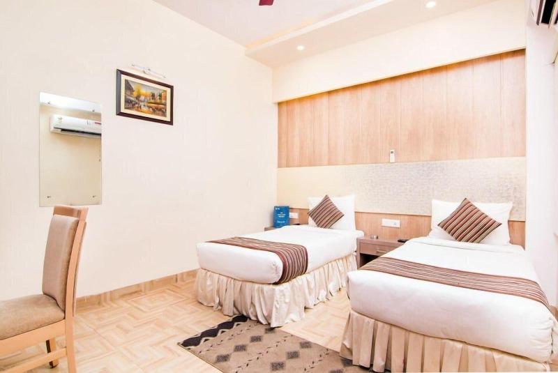 Ratana International image