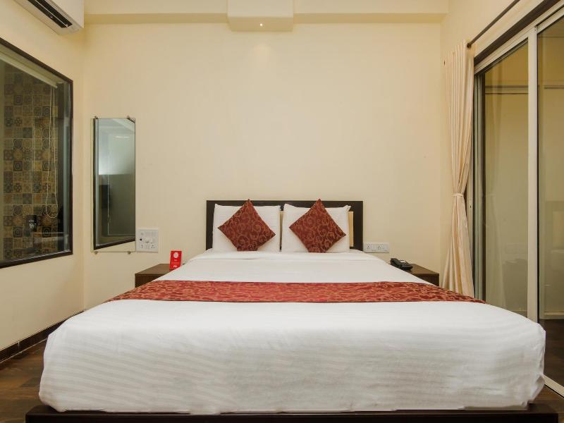 9849 Hotel Divine Residency image