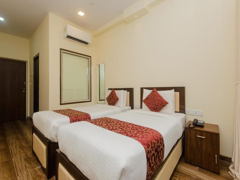 9849 Hotel Divine Residency image