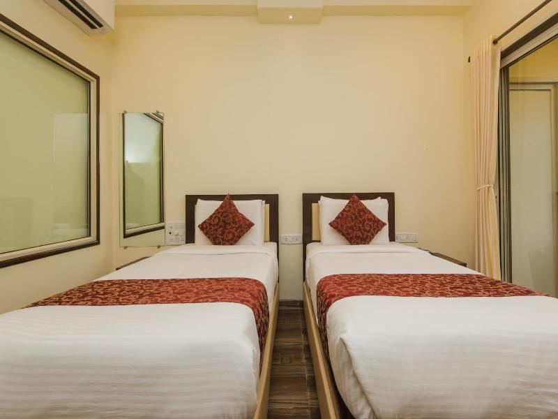 9849 Hotel Divine Residency image