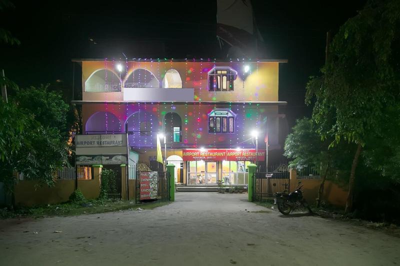9800 Shree Krishna Guest House image