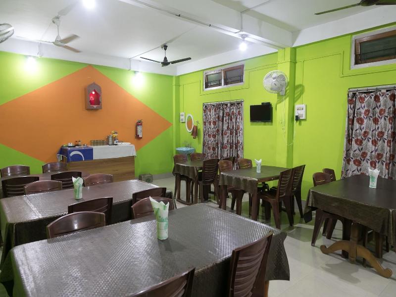 9800 Shree Krishna Guest House image