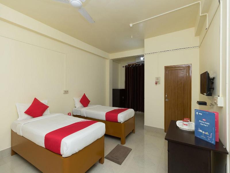 9800 Shree Krishna Guest House image