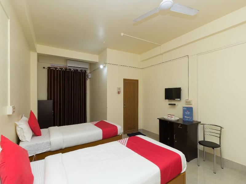 9800 Shree Krishna Guest House image