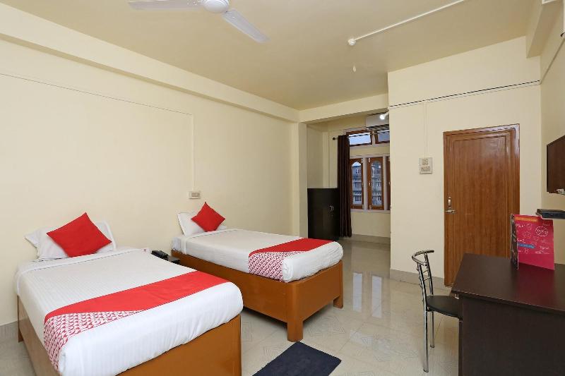 9800 Shree Krishna Guest House image