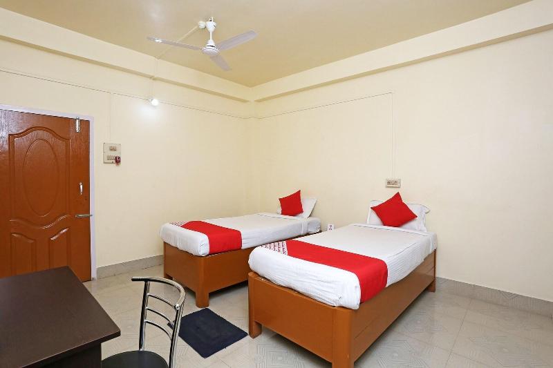 9800 Shree Krishna Guest House image