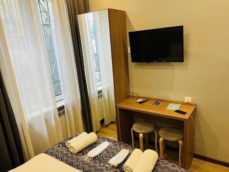 Downtown Hotel Tbilisi image